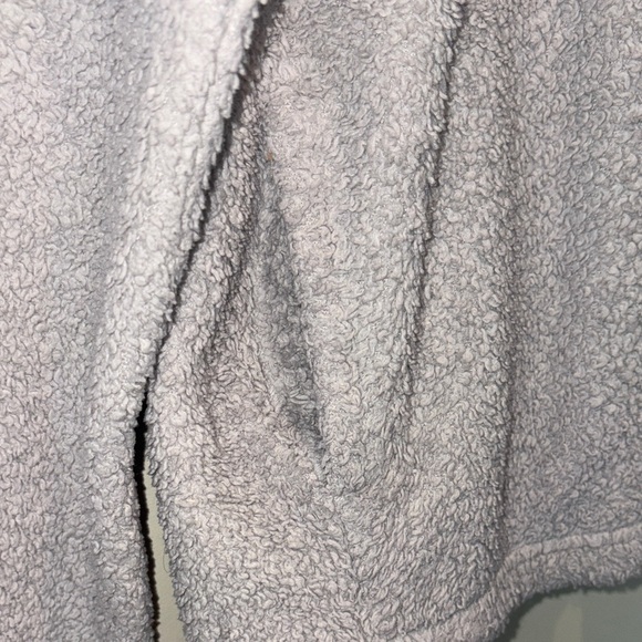 Patagonia Light Gray Los Gatos 1/4 zip fleece - Picture 3 of 5